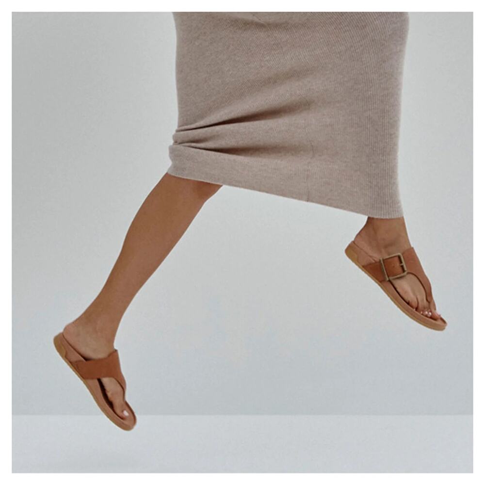 Vionic Emma Sandal In Brown Size 8.5